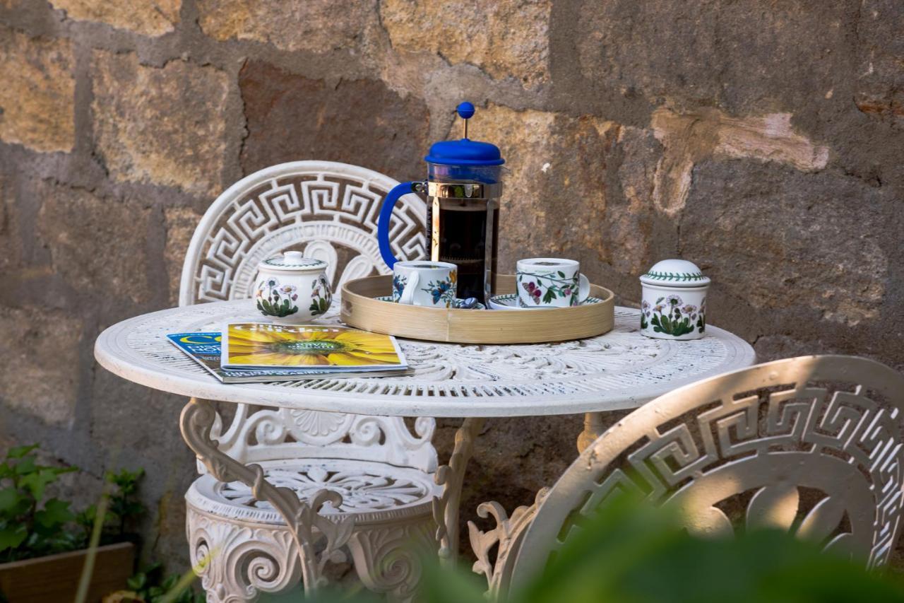 Cold Cotes Harrogate Hotel Exterior photo